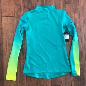 Nike Pro Hyperwarm long sleeve